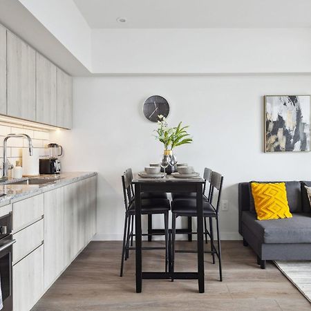 Brand New City Apt In Downtown バンクーバー エクステリア 写真