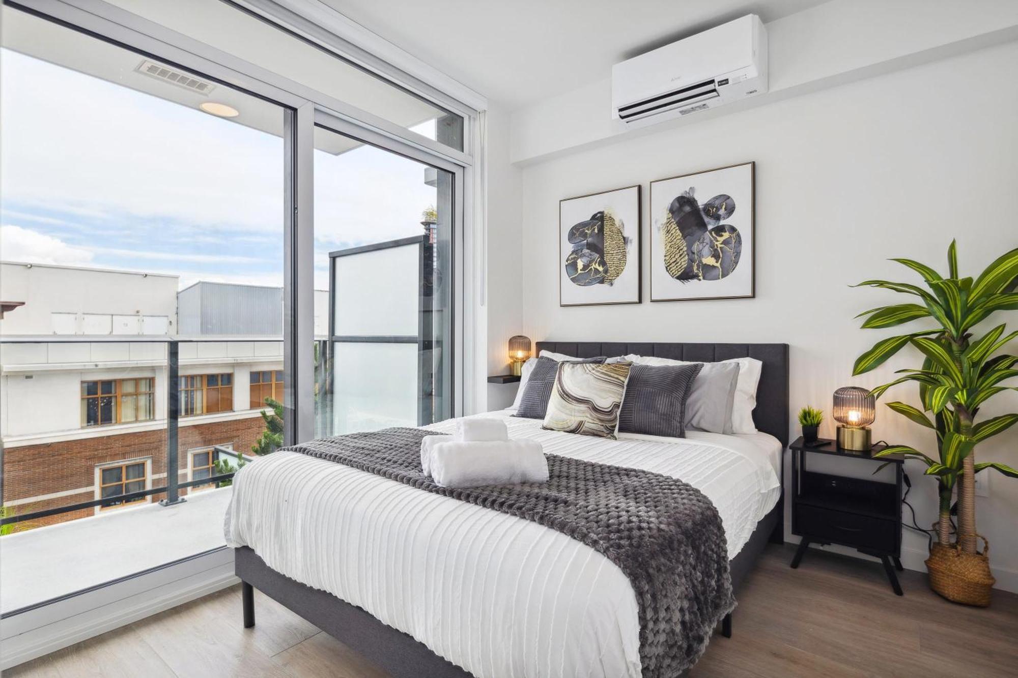 Brand New City Apt In Downtown バンクーバー エクステリア 写真