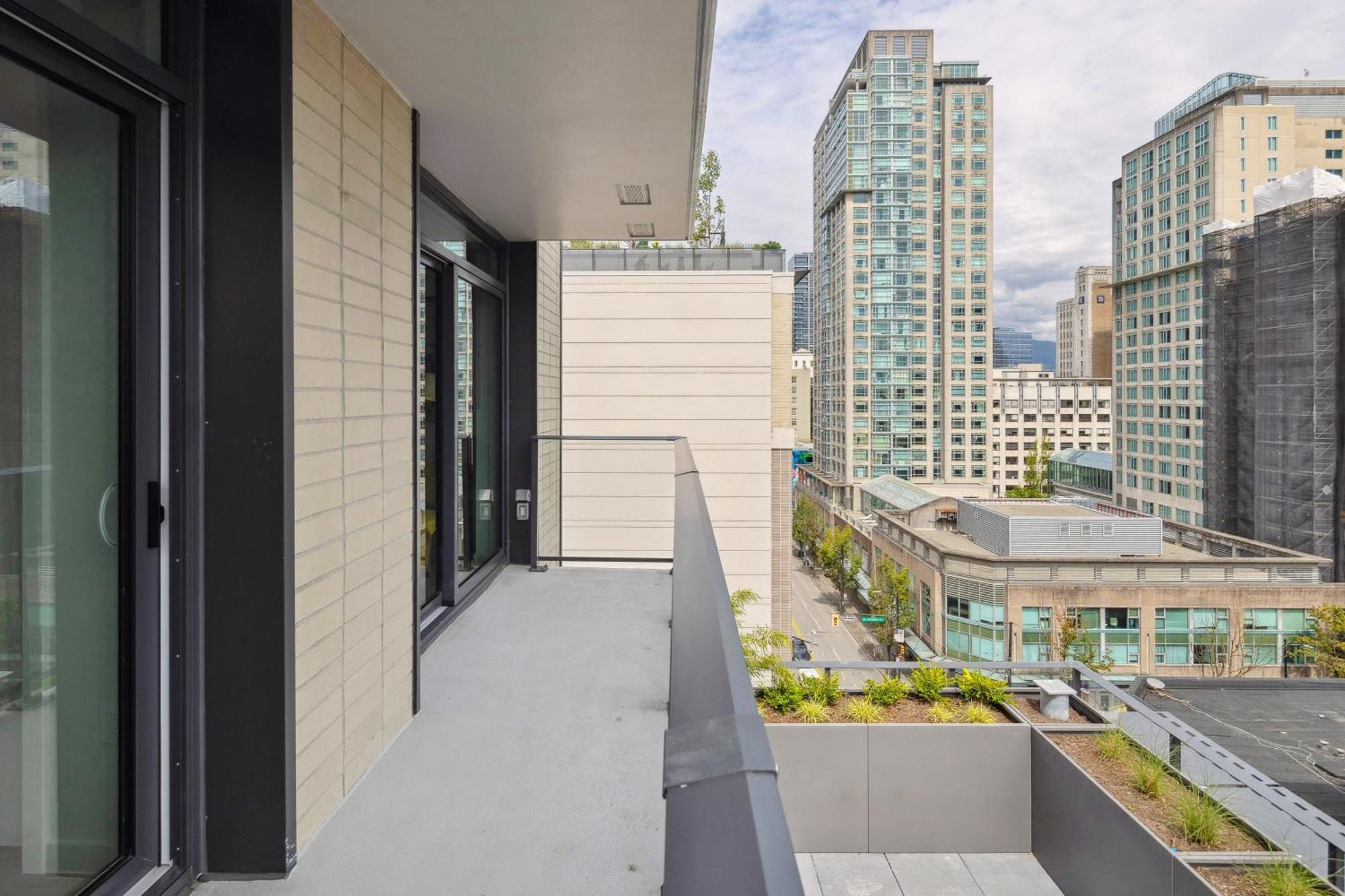 Brand New City Apt In Downtown バンクーバー エクステリア 写真